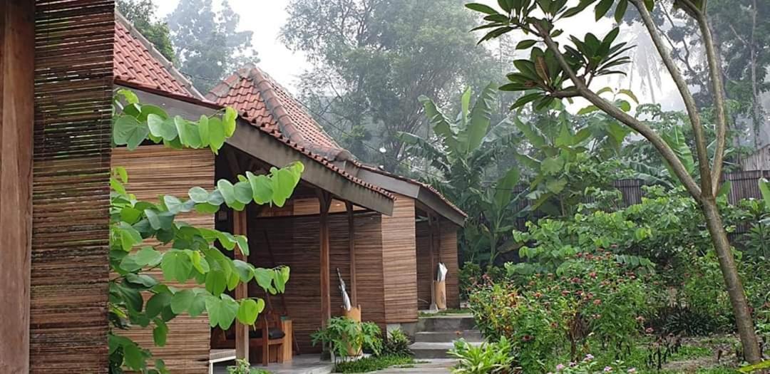 Villa Kayu Yogyakarta Eksteriør billede