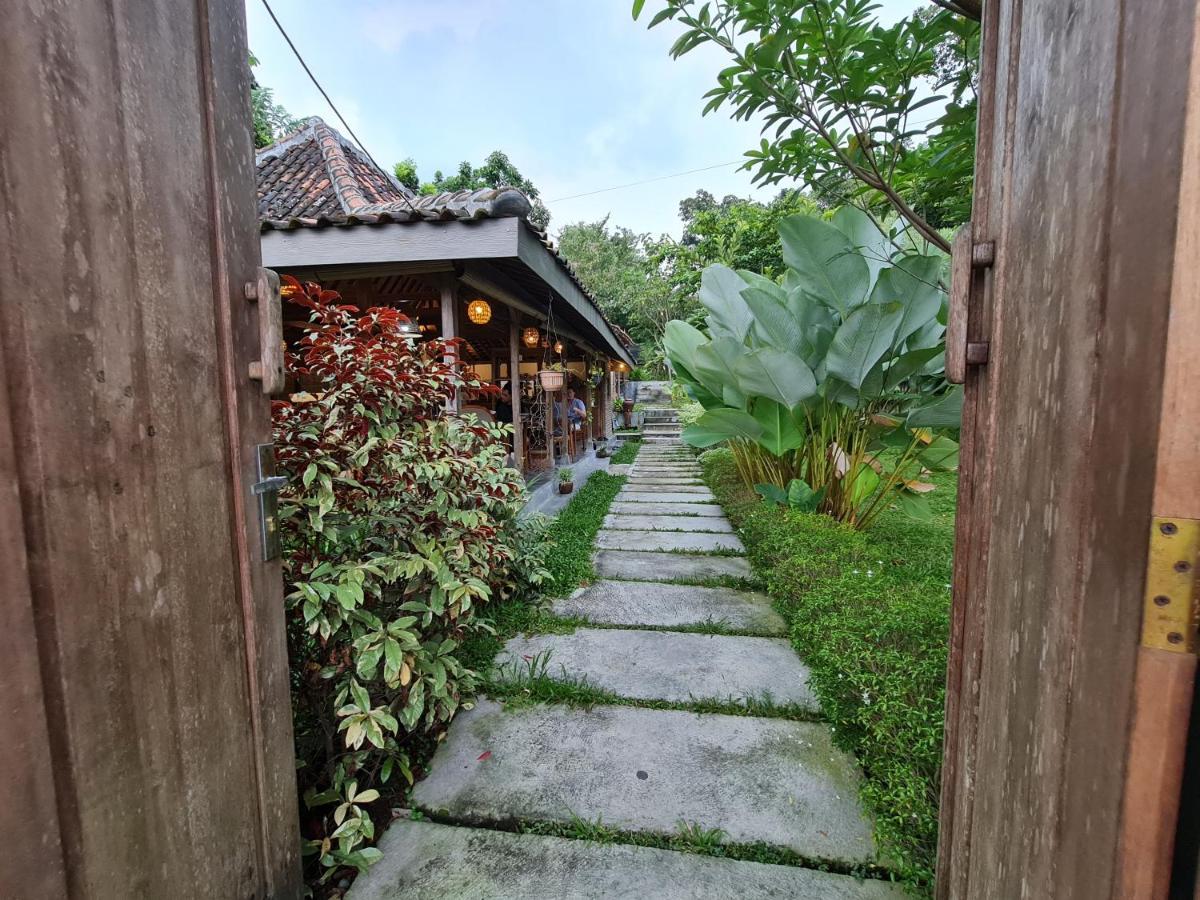 Villa Kayu Yogyakarta Eksteriør billede