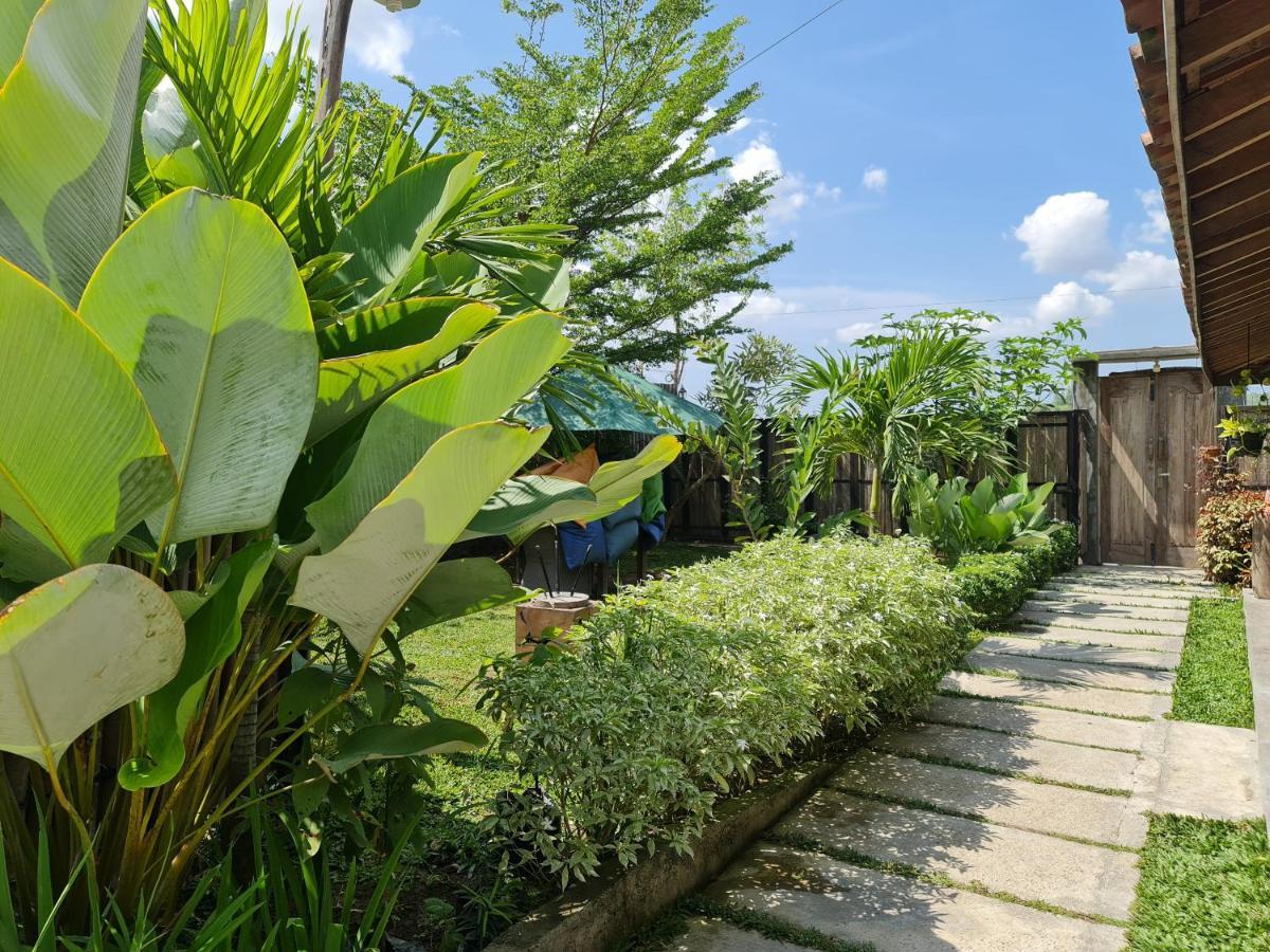 Villa Kayu Yogyakarta Eksteriør billede