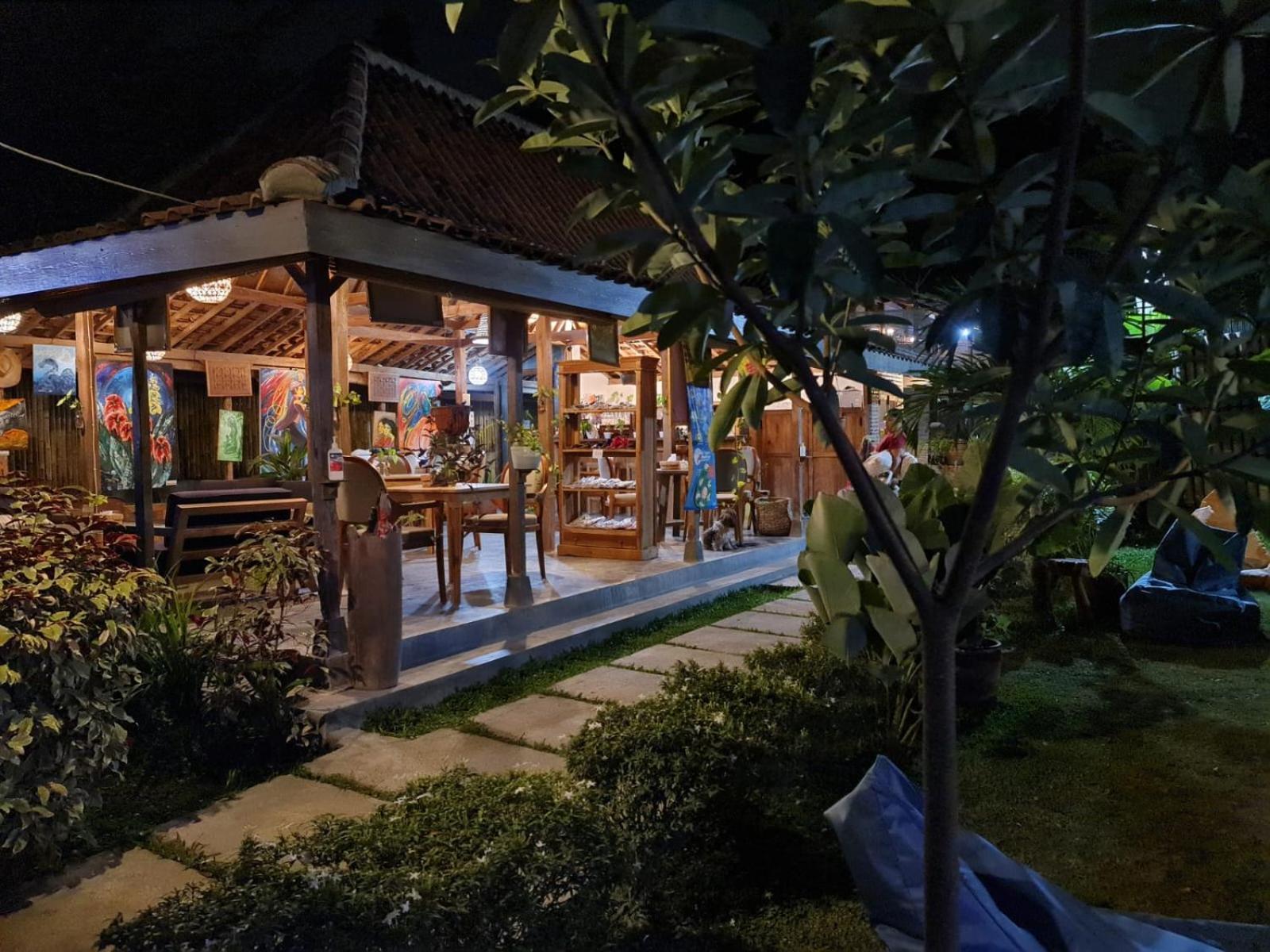 Villa Kayu Yogyakarta Eksteriør billede